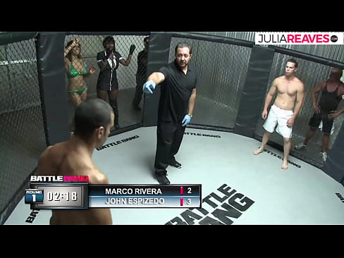 ❤️ Ο Ultimate Fighter γαμάει ένα κορίτσι αμέσως μετά από έναν αγώνα στο ρινγκ ❤️ Πόρνο ❌❤