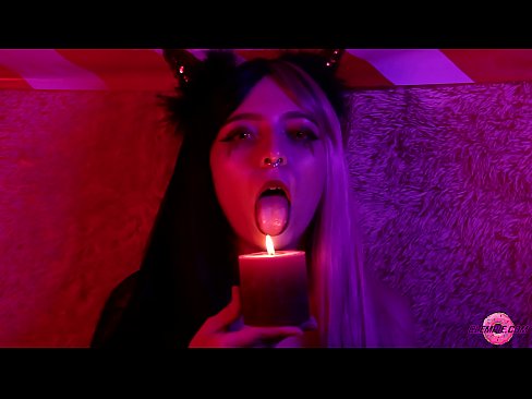 ❤️ Μια παθιασμένη πίπα από ένα σέξι Succubus με ένα σπέρμα στο στόμα της. ❤️ Πόρνο ❌❤