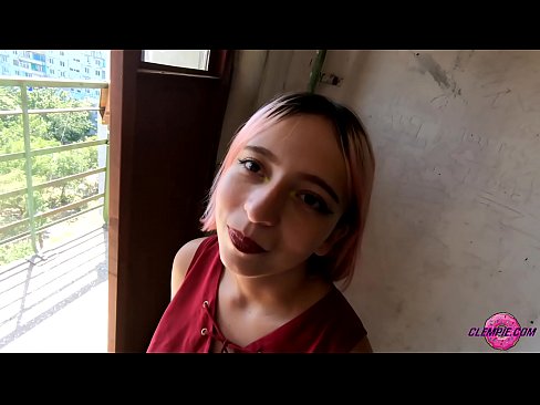 ❤️ Student Sucks a Stranger Sensually in the Backstreet - Face Cumming ❤️ Πόρνο ❌❤